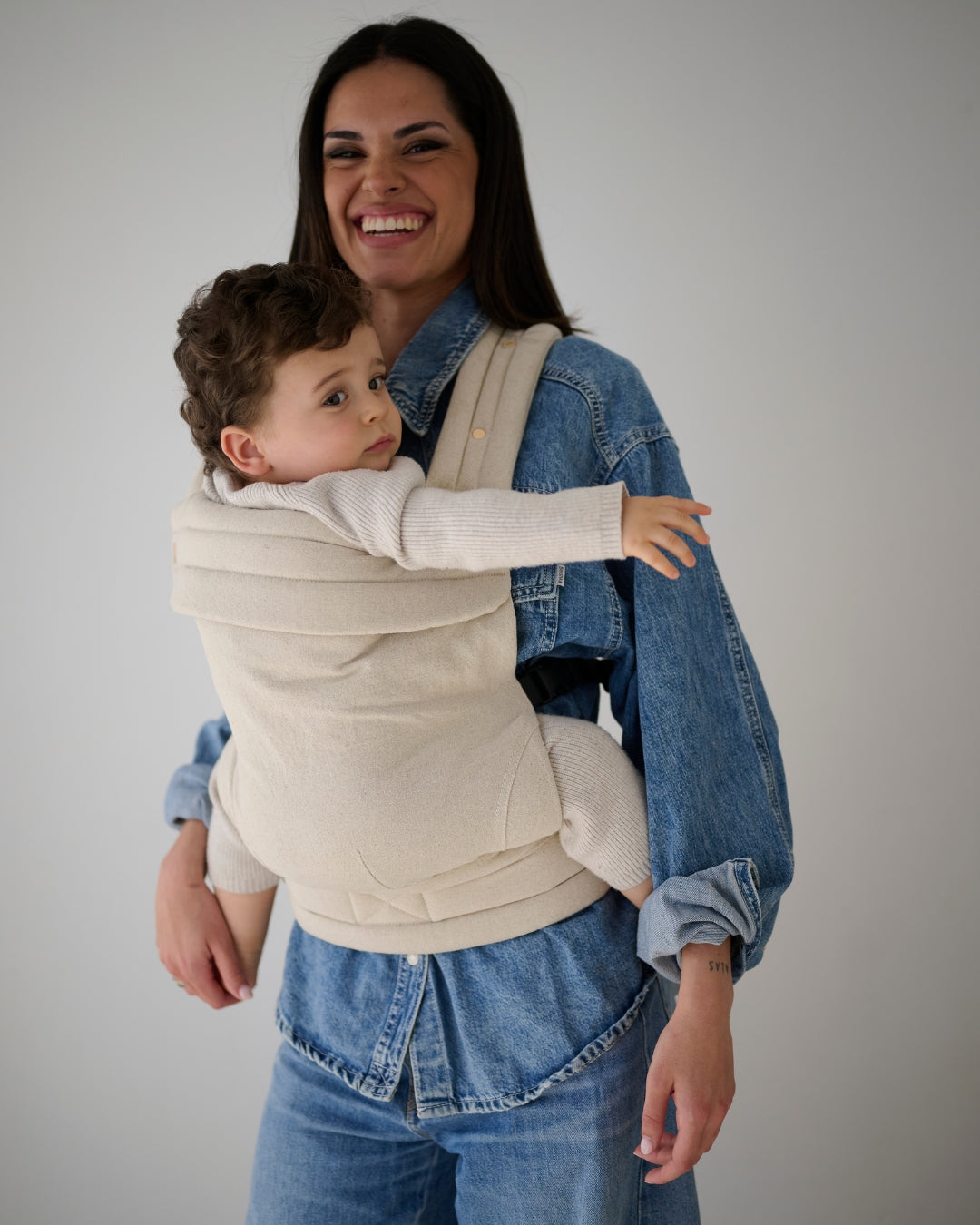 Portabebe Beige lino Mömo X Elevenmia
