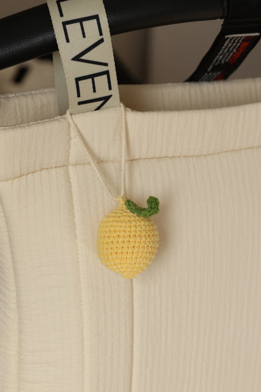 Charm limón