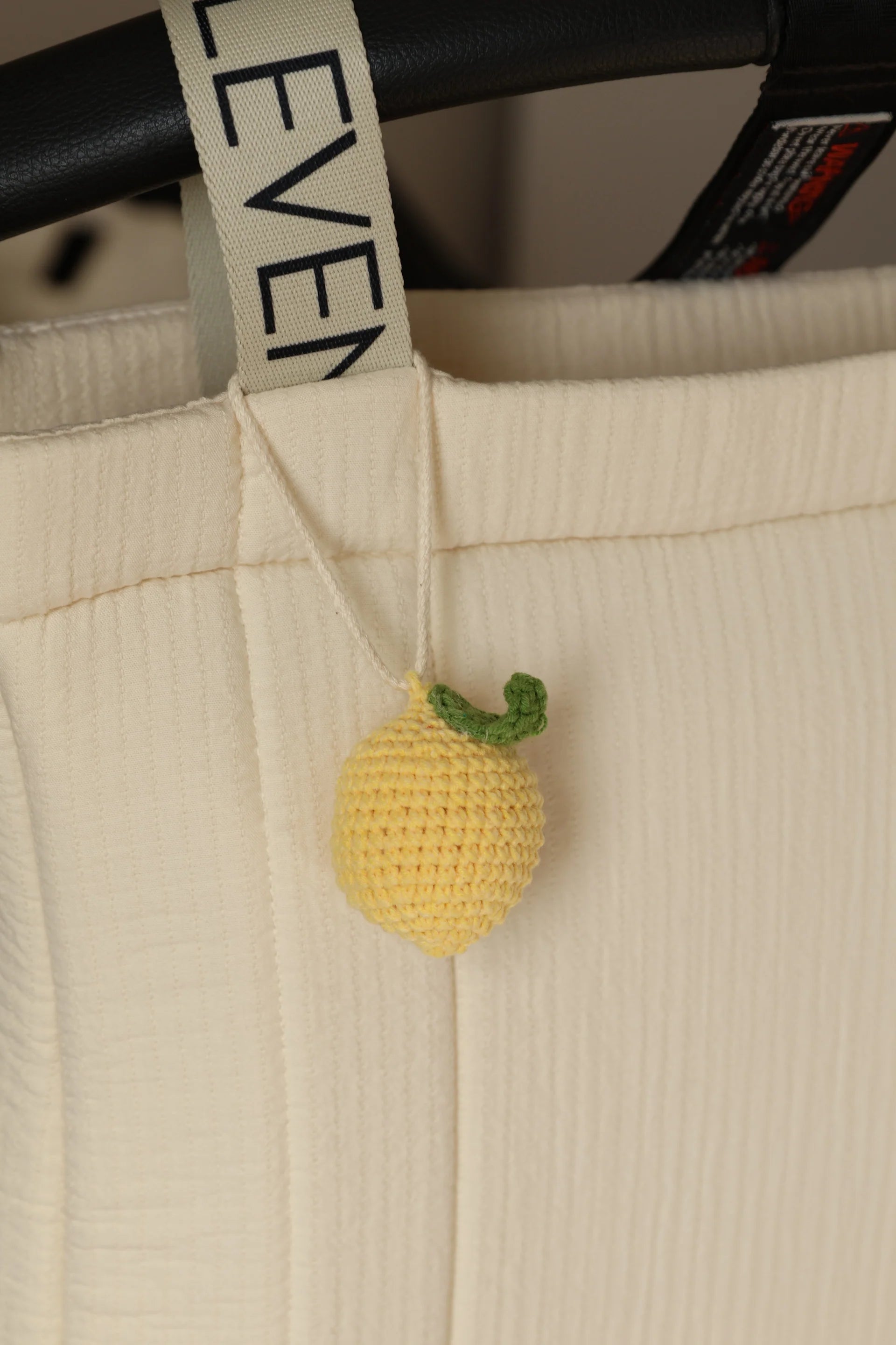 Charm limón