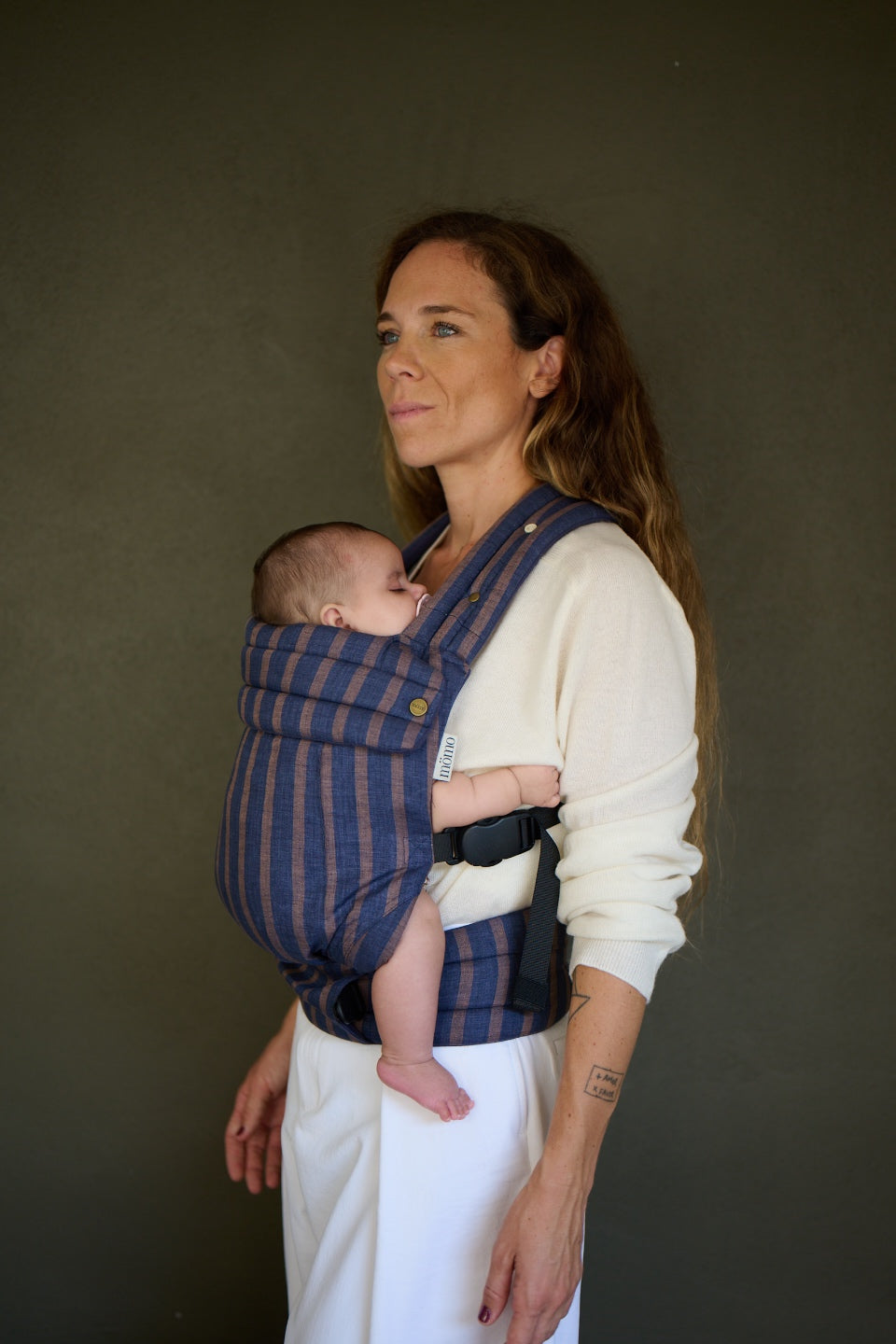 (PREORDER envío 30/11/26) Portabebé mömo ergonómico evolutivo® - GABRIELLE