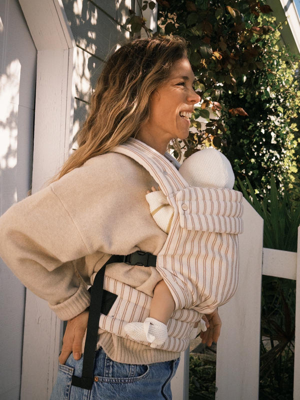 PREORDER - Portabebe “la ofi” Mömo X Elevenmia